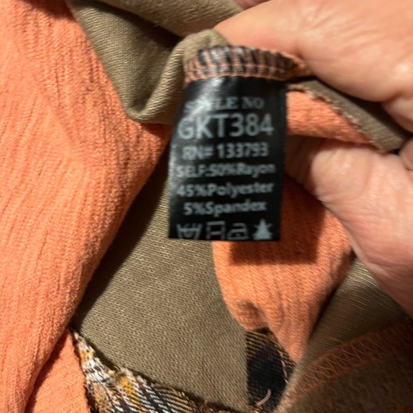 POL Orange and Brown Plaid V-Neck Patchwork Top - Picture 5 of 5